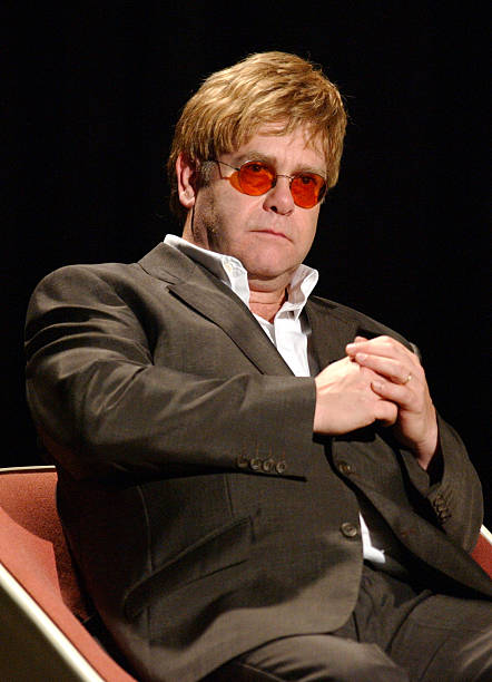 Elton John performing in Madrid to promote 'Songs from the West Coast'