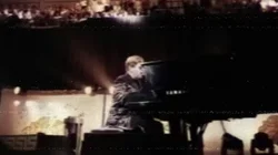 Elton John live in Hawaii January 2000