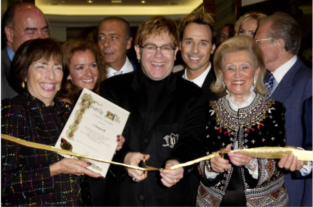 Sir Elton John at the InStyle Magazine Gala celebrating the release of Elizabeth Taylor's book at Christie's in New York, September 26, 2002
