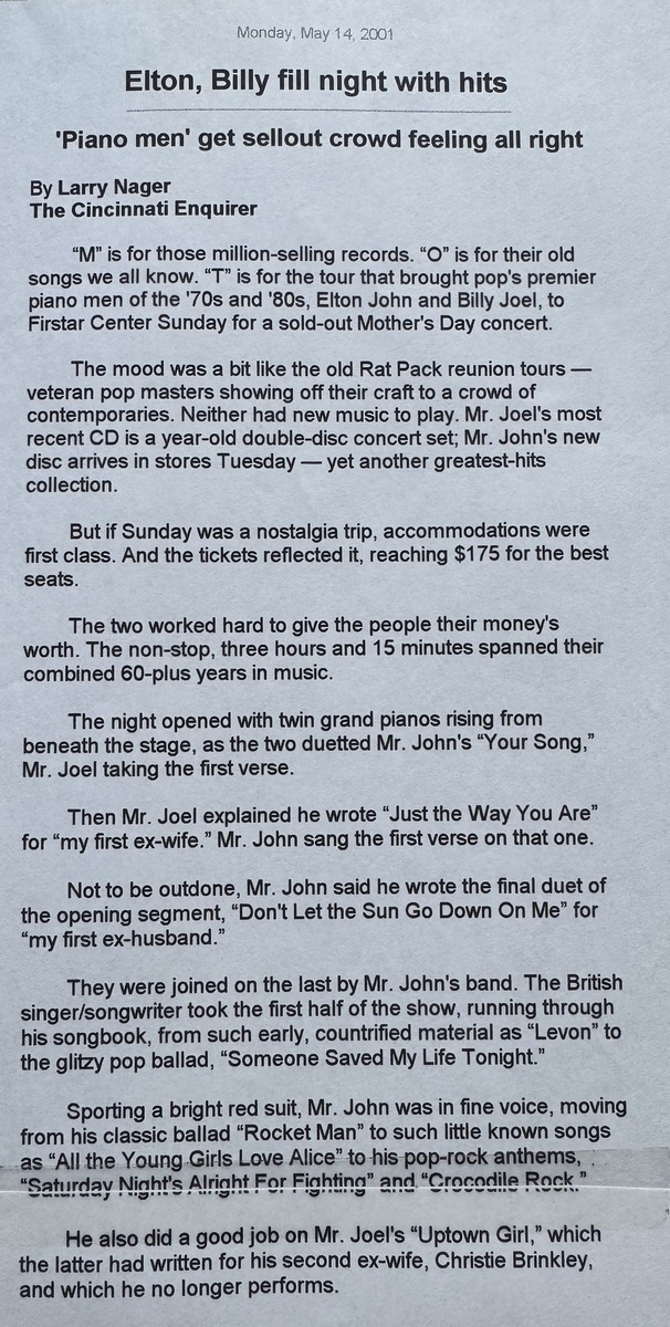 Elton John live May 2001
