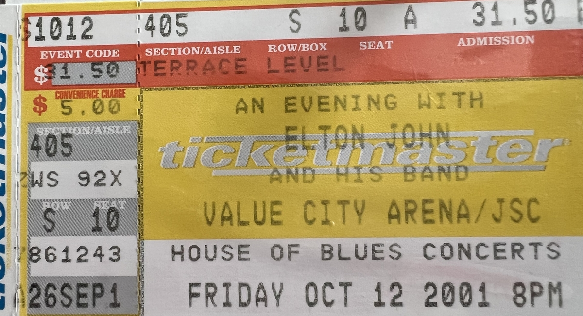 Elton John live October 2001