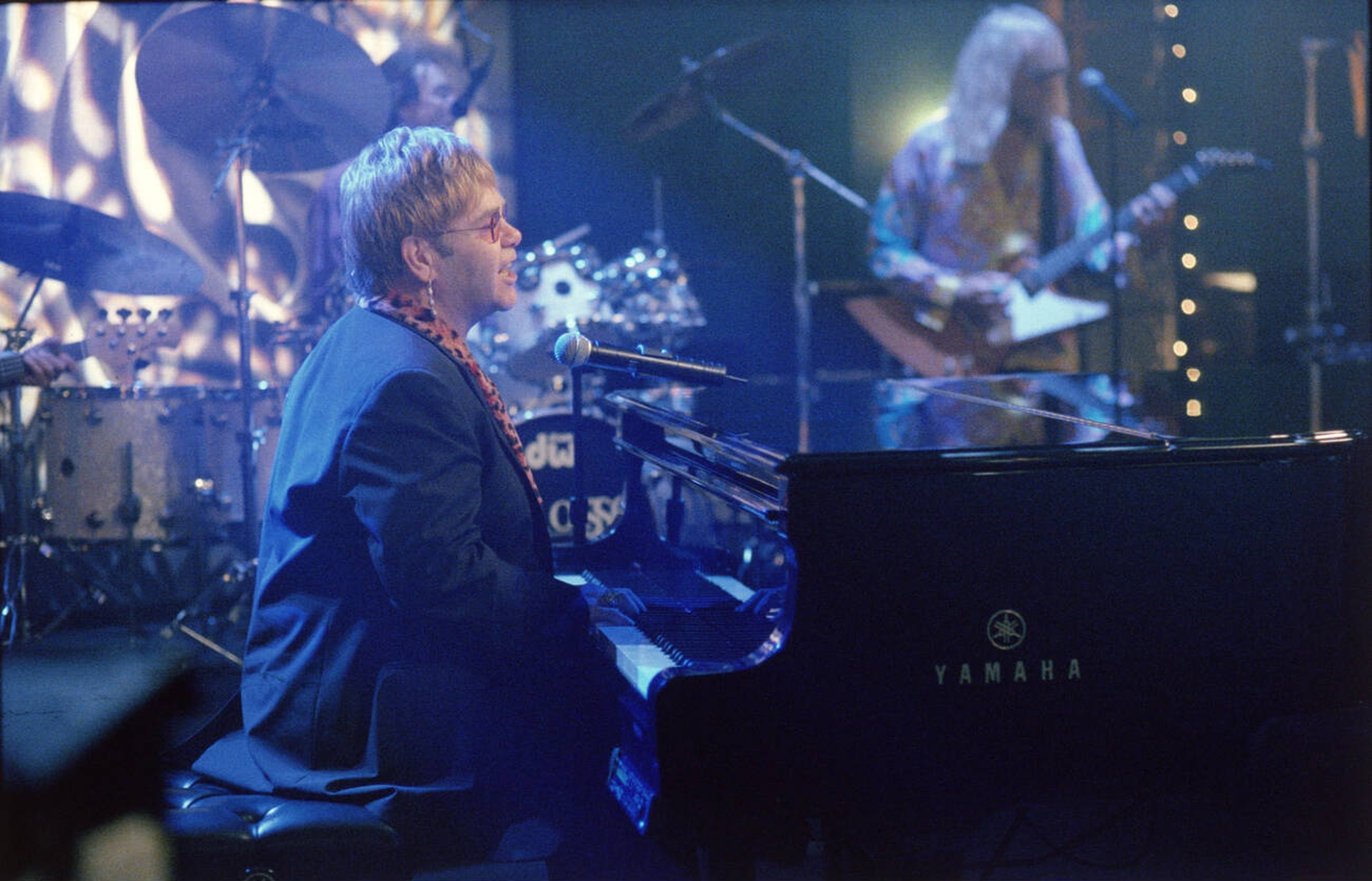 Ally McBeal publicity still featuring Elton John