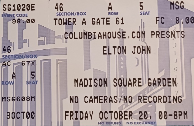 Elton John live October 2000