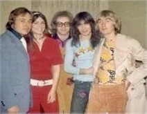 Apr 11 1971