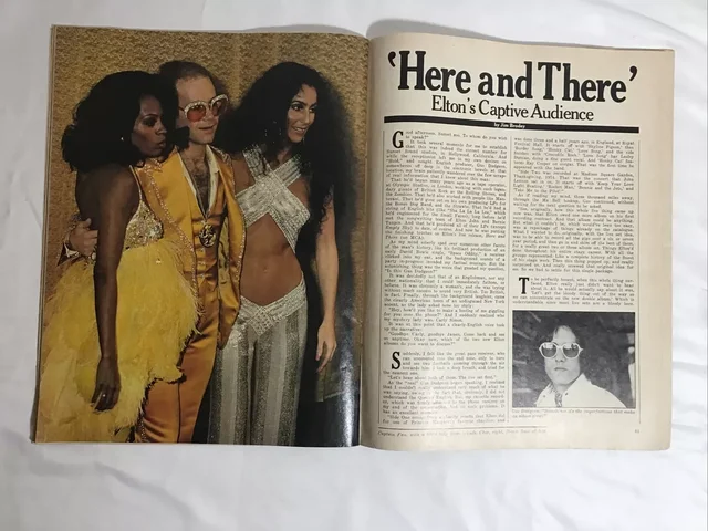 US MAGAZINE - Circus