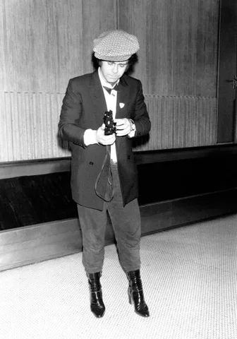 Elton John in Paris Elton John comes to promote his new album on October 18, 1978, in Paris, France.