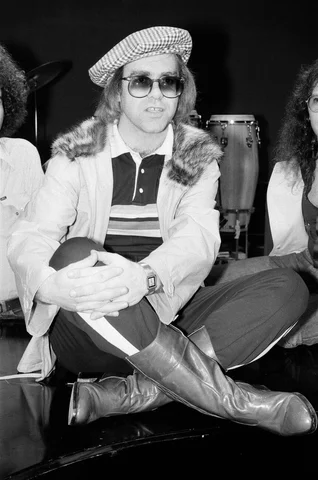 Elton John rehearsing and putting together his show which will open at the Wembley Empire Pool on the 3rd November. The rehearsals with the group "China" are taking place at Shepperton Studios. 1st November 1977