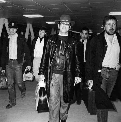 elton john at heathrow airport 7th february 1982