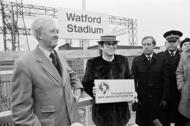 pop star and watford fc chairman elton john opens the new watford stadium halt railway station it will serve vicarage road stadium home of watford fc 4th december 1982