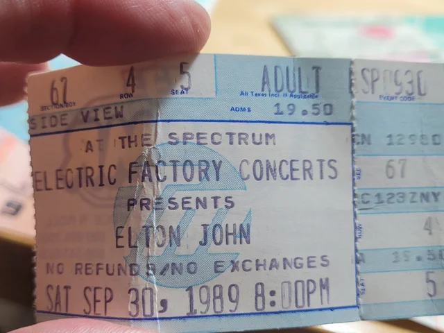 Concert Details Date: Saturday, September 30, 1989 Venue: Philadelphia Spectrum Location: Philadelphia, Pennsylvania, United States