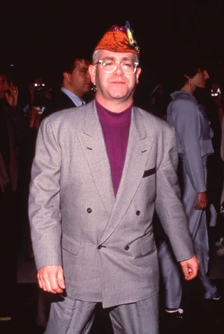 CENTURY CITY, CA - NOVEMBER 20: Elton John attends the premiere of "Back to the Future II" on November 20, 1989 at the Cineplex Odeon Cinema in Century City, California