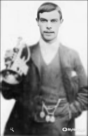 Edwin Dwight (1894–1966) was the father of Stanley Dwight (1925–1991), who, in turn, was the father of Elton John (born Reginald Kenneth Dwight).