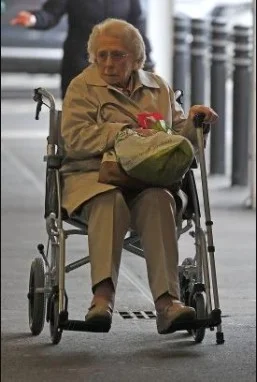 Sheila Eileen (Harris) Farebrother (1925 - 2017) Born 12 Mar 1925 in Camberwell, London, England, United Kingdom  Died 4 Dec 2017 at age 92 in West Sussex, England